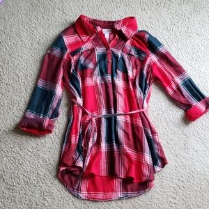 Long sleeve maternity shirt